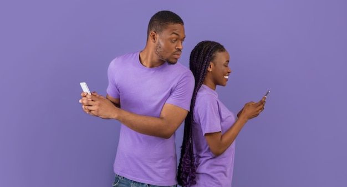 How to Build a Strong Relationship from Online Dating